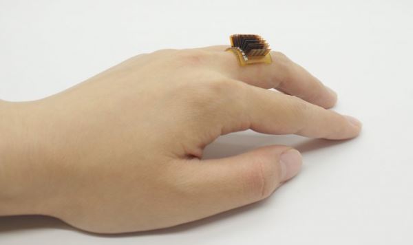 Маленькое устройство размером с кольцо превратит тело человека в биобатарею
