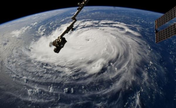 На границе Земли и космоса произошел ураган. Это совершенно новое явление