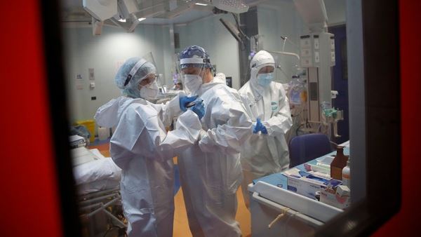 В России за сутки выявили 9 088 случаев заражения коронавирусом